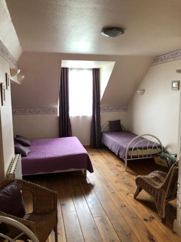 Les Trois Cornets Hotel Saint-Ouen-des-Champs Bagian luar foto
